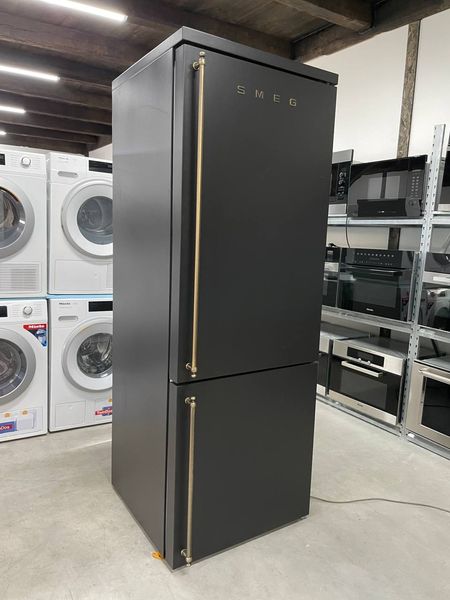 Холодильник Smeg FA8005RA05 FA8005RA05 фото