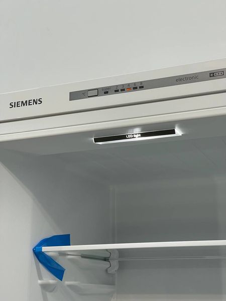 НОВИЙ ХОЛОДИЛЬНИК SIEMENS KG36V2WEA KG36V2WEA фото